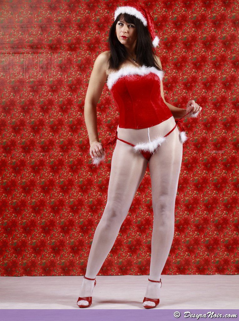 sample pantyhose image