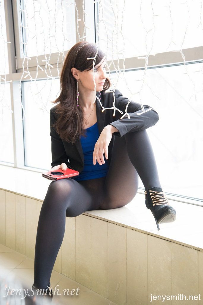 sample pantyhose image