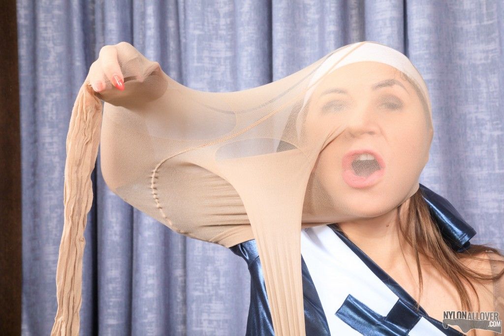 sample pantyhose image