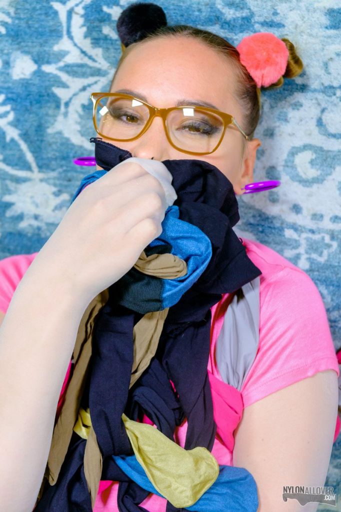 sample pantyhose image