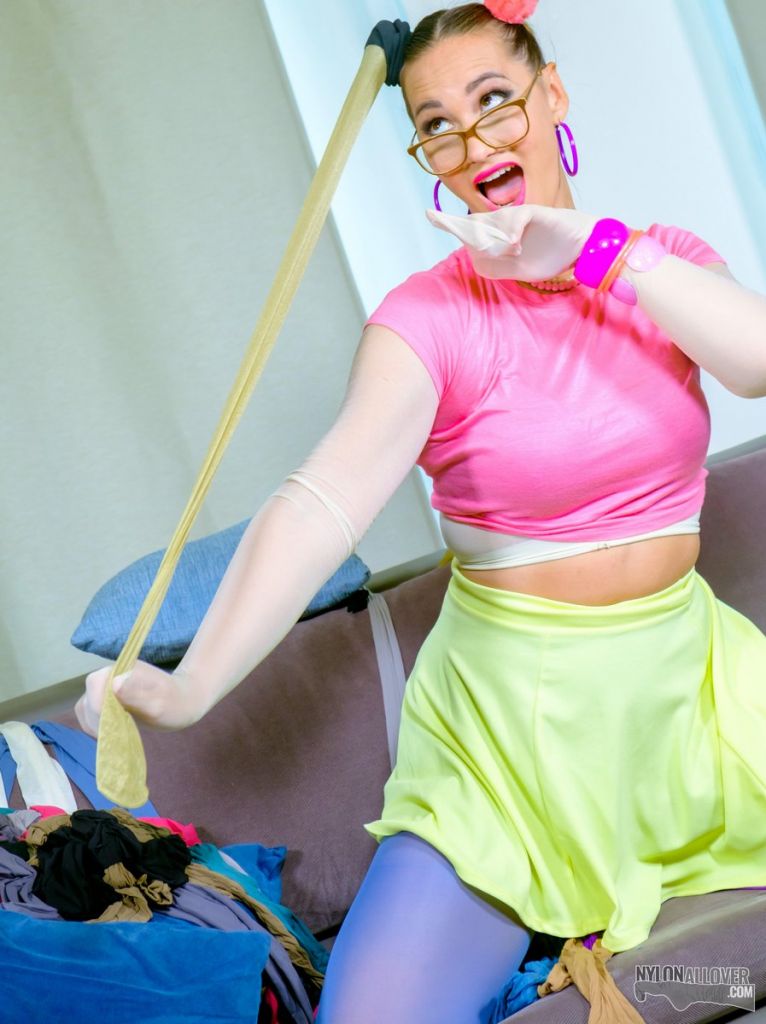 sample pantyhose image