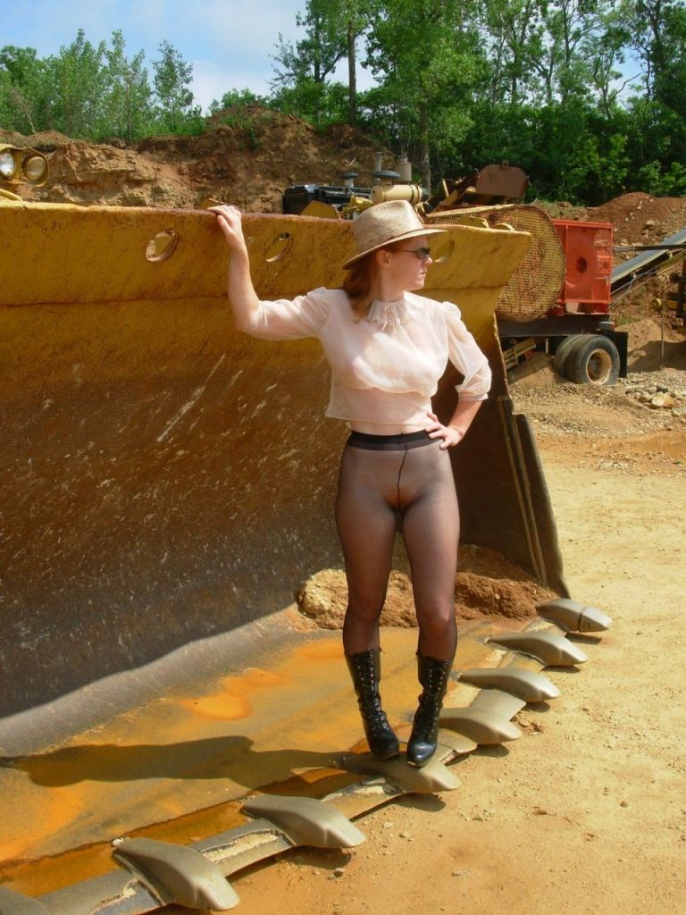 sample pantyhose image