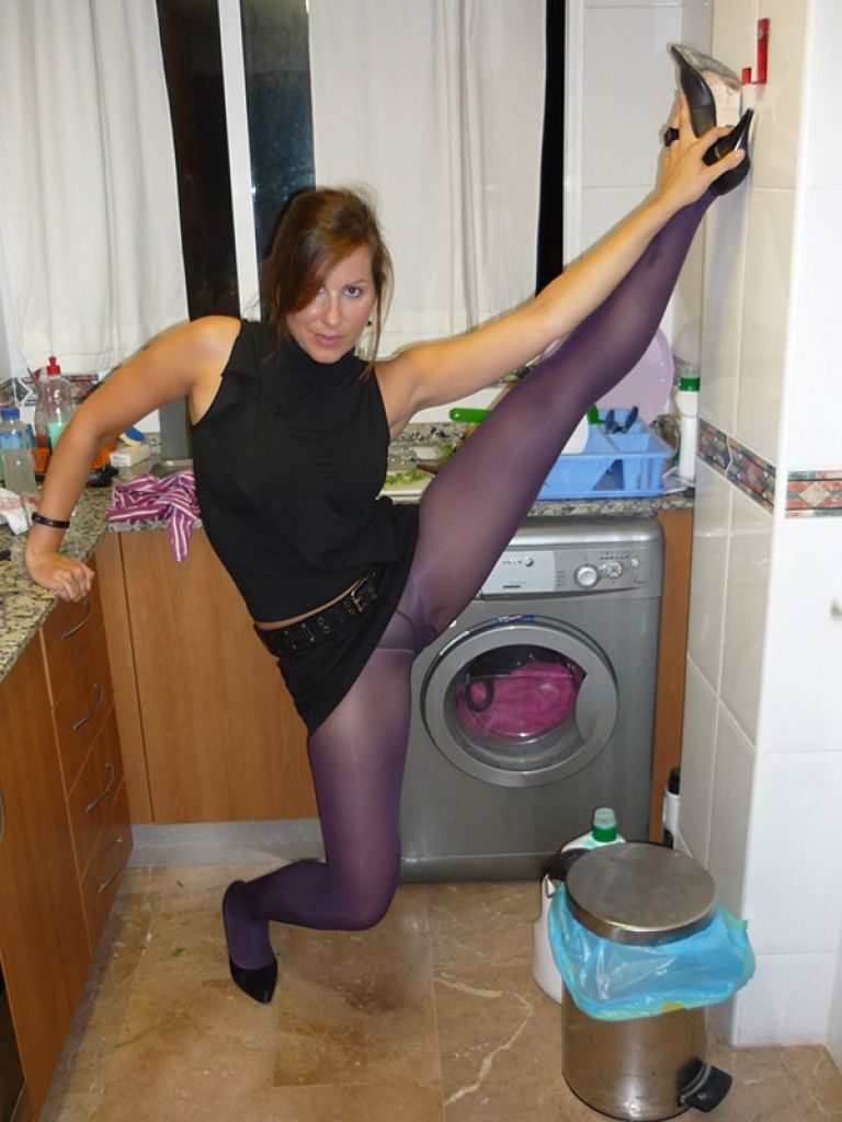 sample pantyhose image