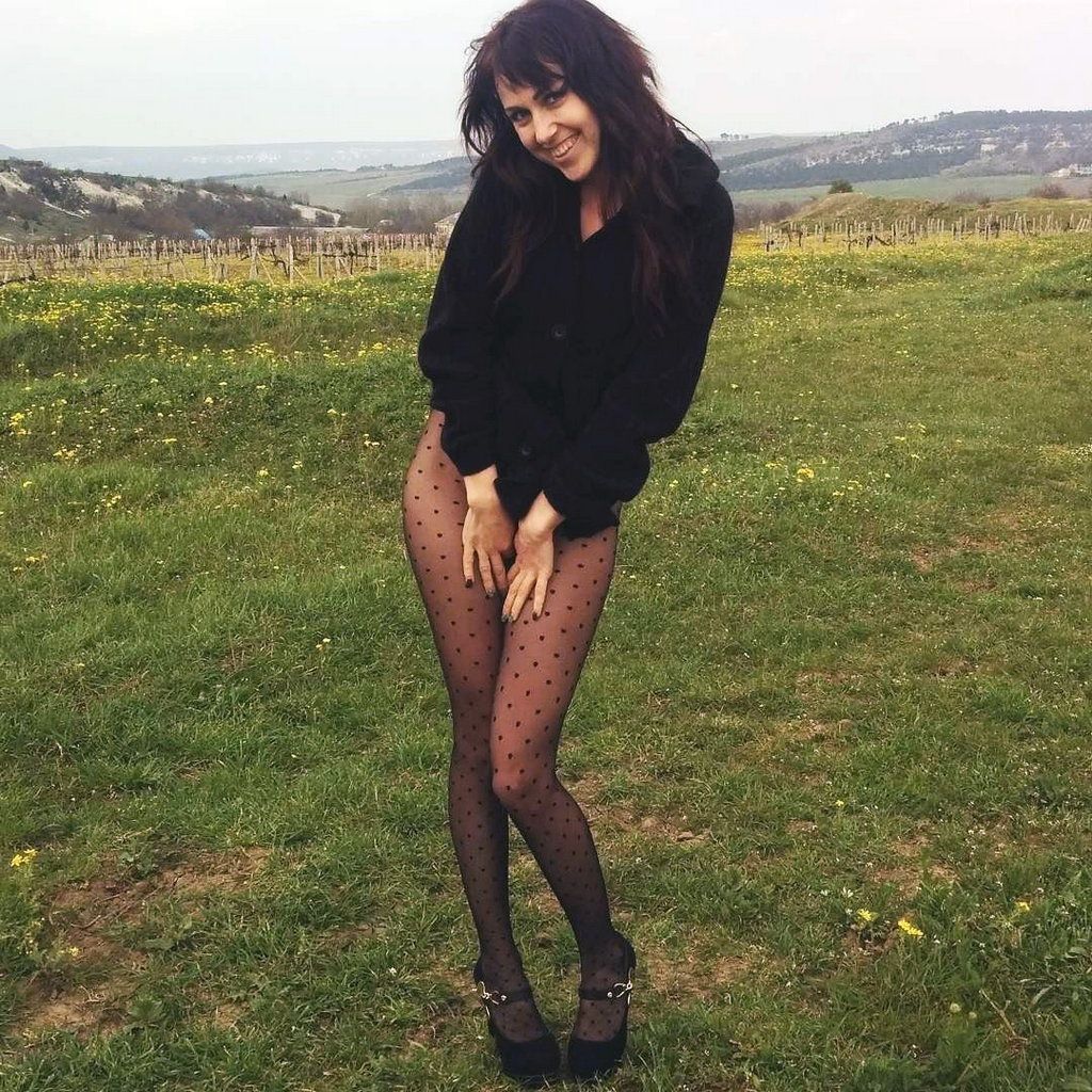 sample pantyhose image