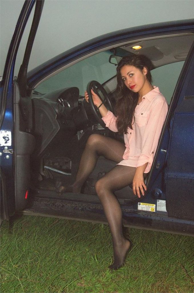 sample pantyhose image