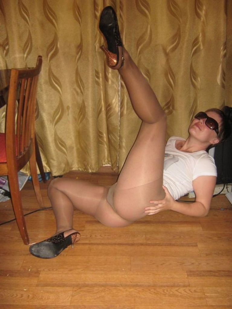 sample pantyhose image