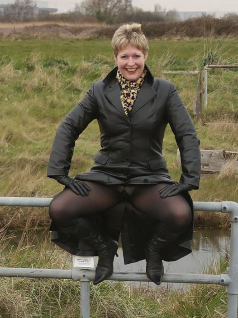 sample pantyhose image