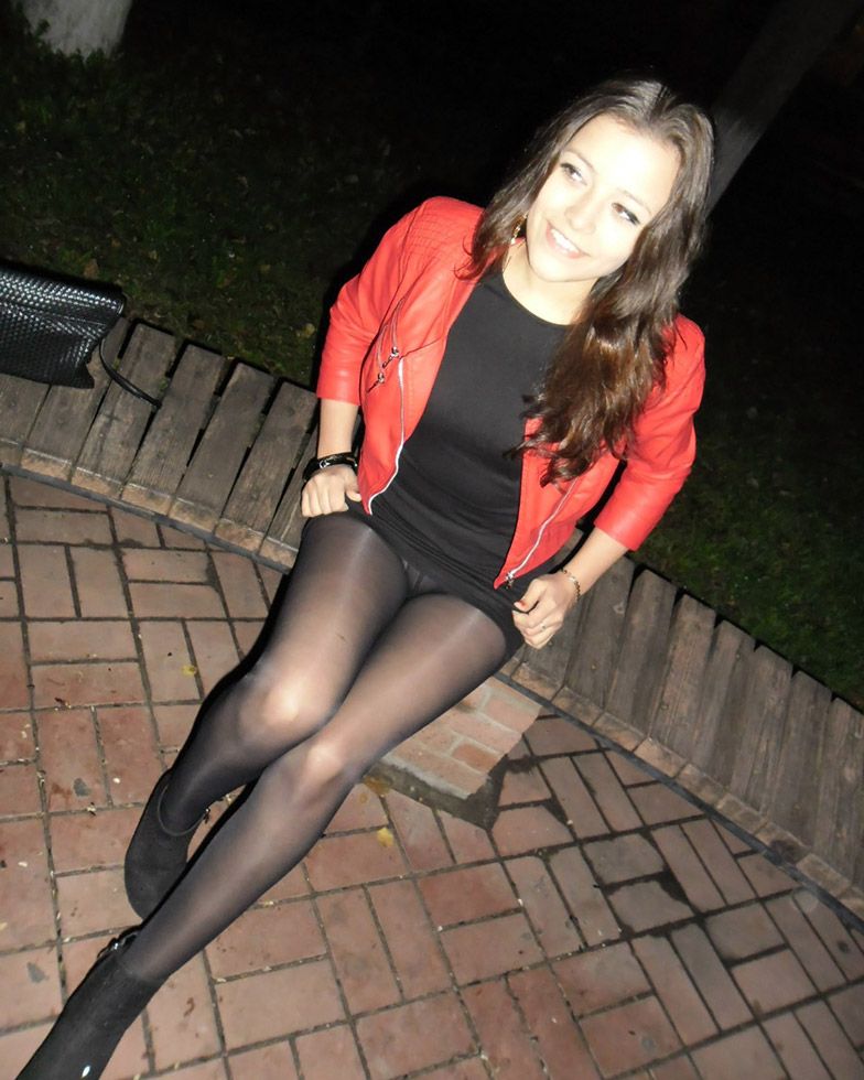 sample pantyhose image